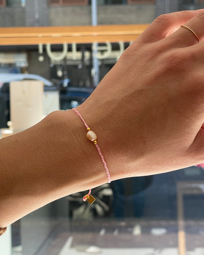 By Charlotte Pink Peace Bracelet, Gold