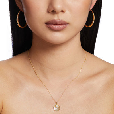 Alana Maria Ula Shell Necklace, Gold
