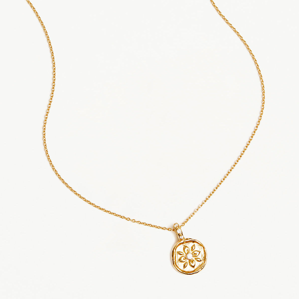 By Charlotte Live in Love Necklace, Gold (Exclusive)