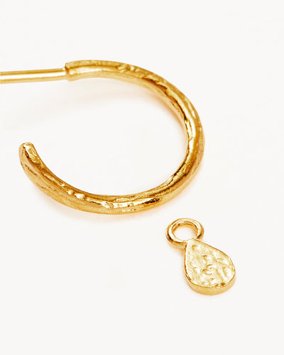 By Charlotte Grace Hoops, Gold