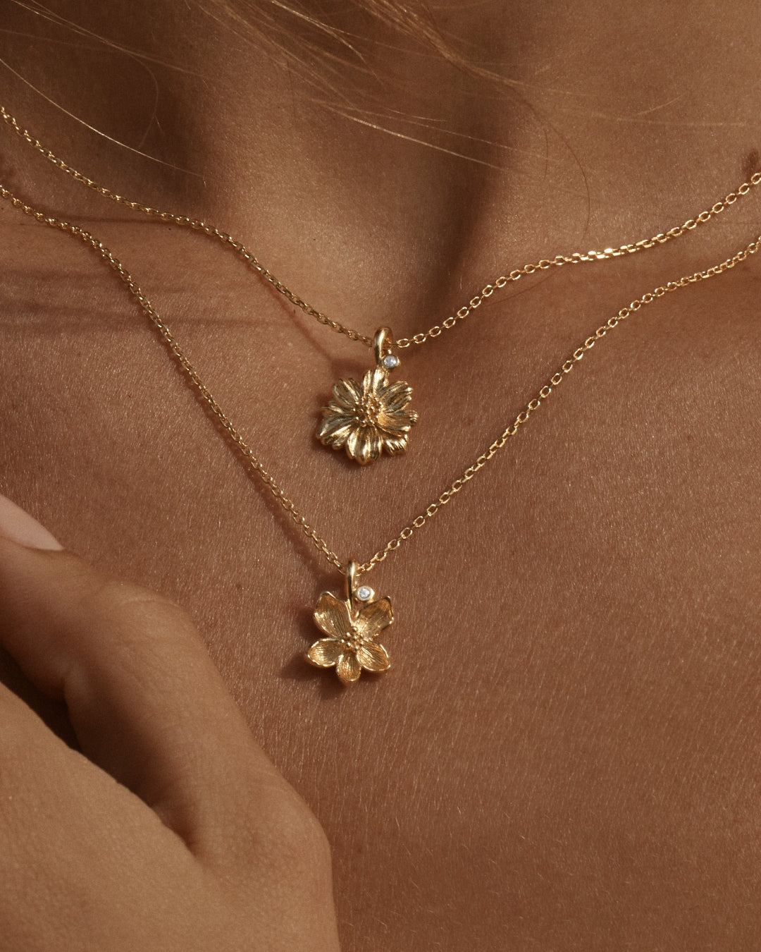 By Charlotte Birth Flower Necklace Cosmos - October, Gold
