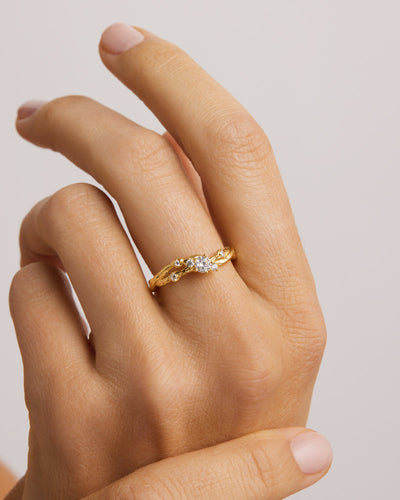 By Charlotte No Rain No Flowers Ring, Gold