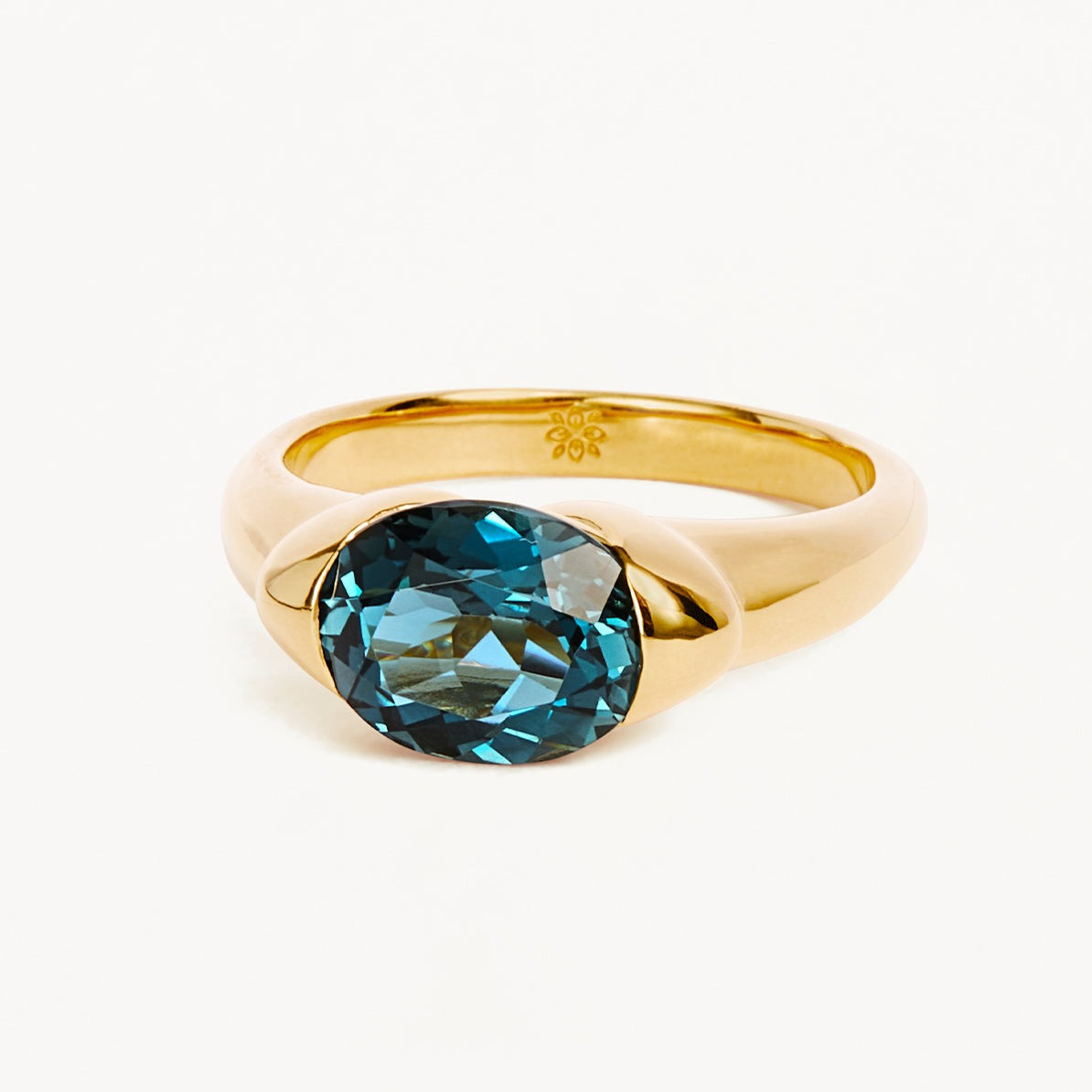 By Charlotte Sacred Jewel Ring - Ocean, Gold