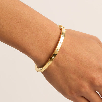 By Charlotte Live in Love Hinged Bracelet, Gold
