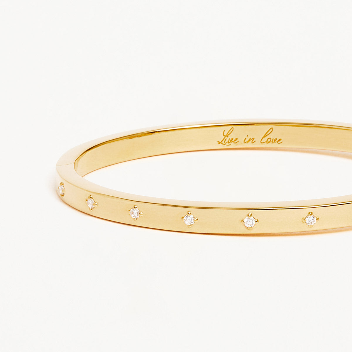 By Charlotte Live in Love Hinged Bracelet, Gold