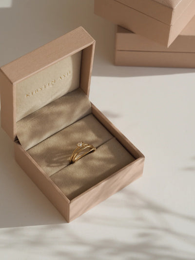 Kirstin Ash 9k Gold Petite Fold Ring