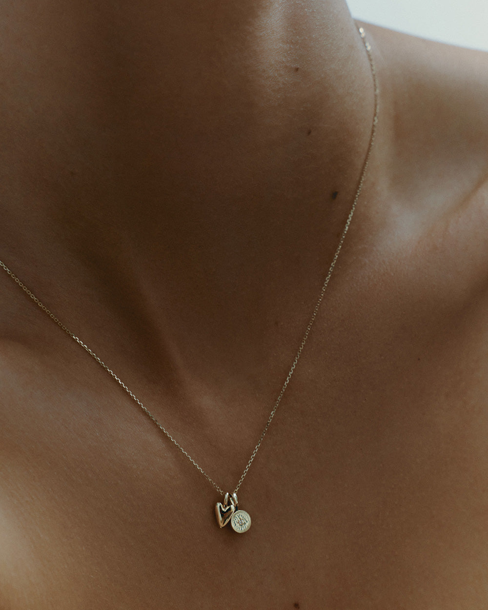 Kirstin Ash Venus Charm, 9k