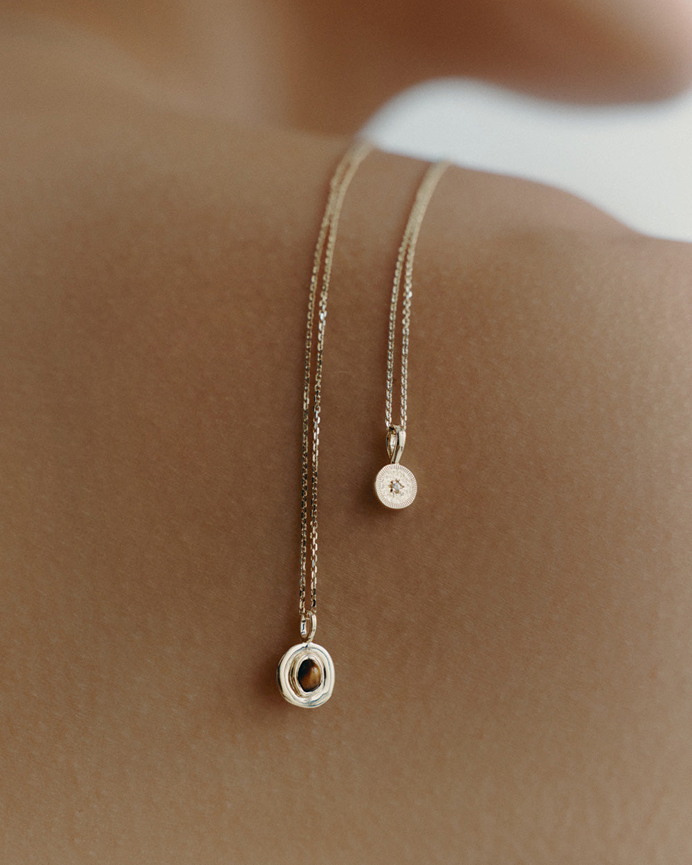 Kirstin Ash Venus Charm, 9k