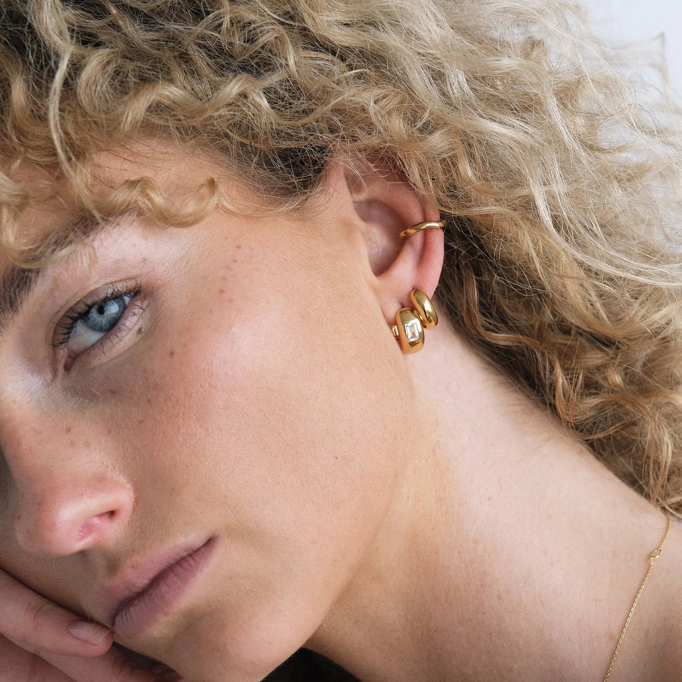 Linda Tahija Rocco Huggie Earrings, Gold