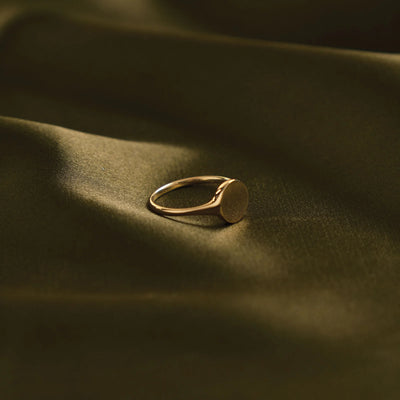 Linda Tahija 9k Gold Signet Ring