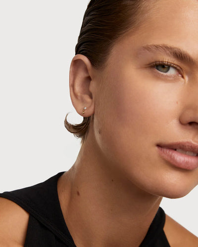 PD Paola Fine 18k Gold Diamond Noe Cartilage Earring