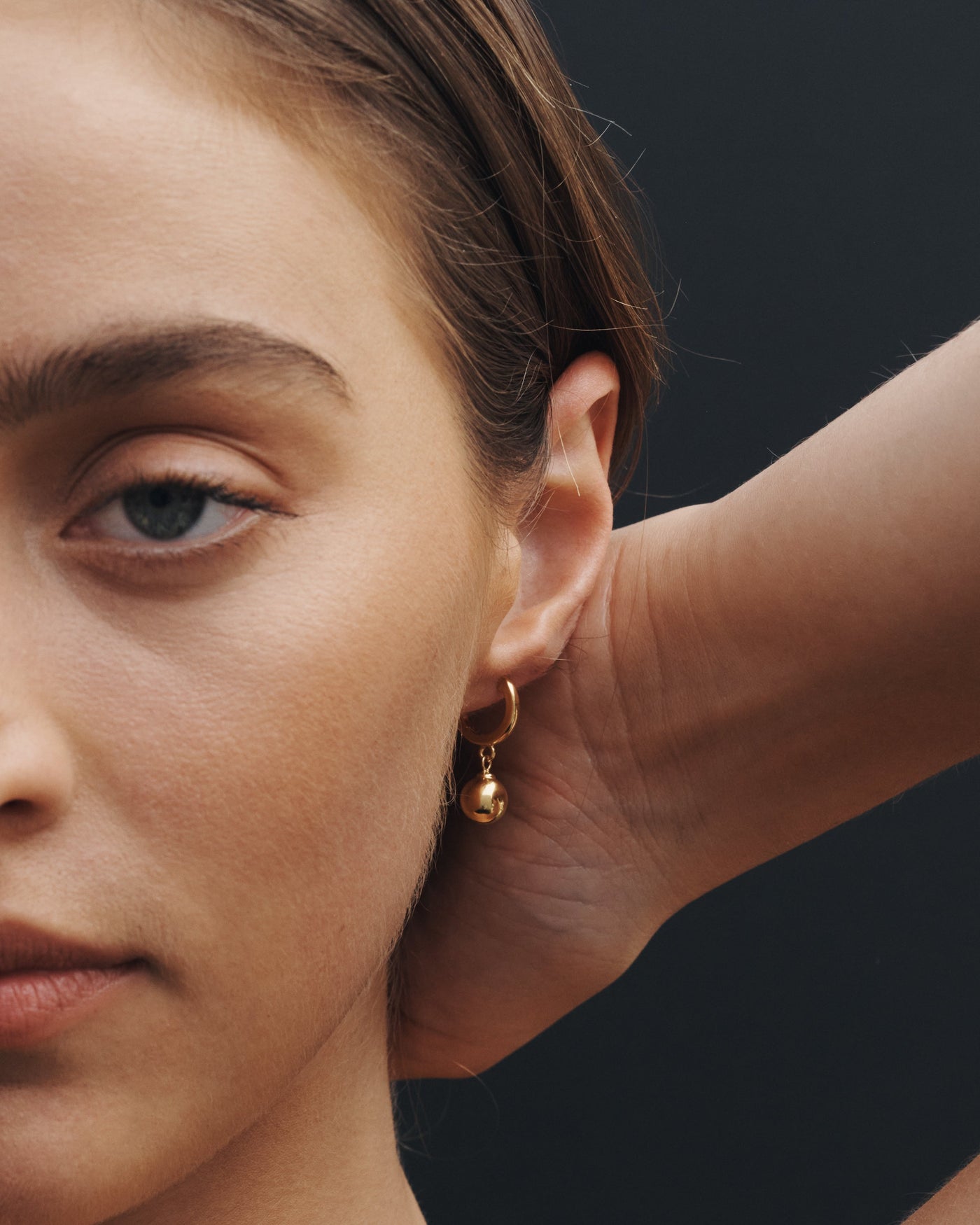 Temple of the Sun Alba Huggies Large, Gold