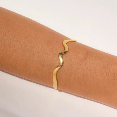 Avant Studio Matisse Cuff, Gold