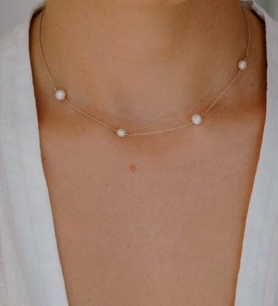 Kirstin Ash 9k Gold Moon Tide Pearl Necklace