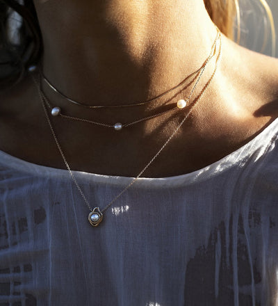 Kirstin Ash 9k Gold Moon Tide Pearl Necklace