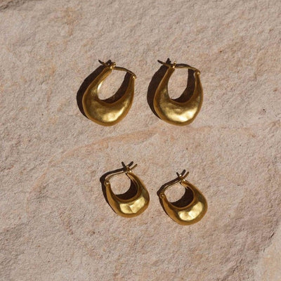 Kirstin Ash Essence Hoops Small, Gold